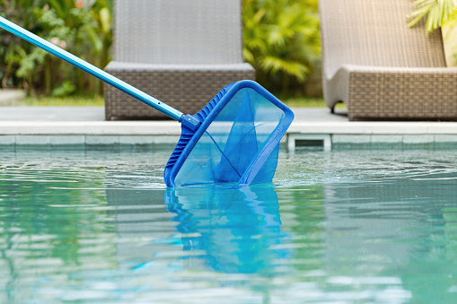 ¡9 consejos para el mantenimiento de piscinas que no sabías que necesitabas!
